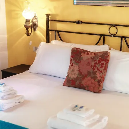 Wonders By Quokka 360 - Lakeside With Breathtaking View * Варенна